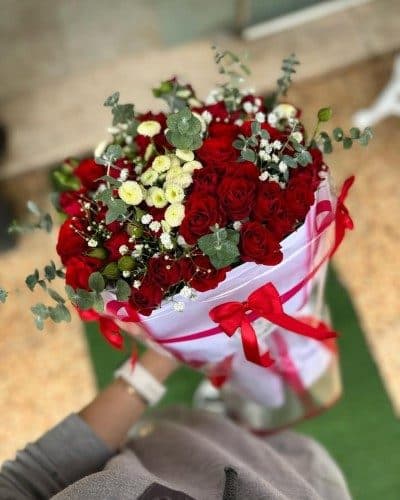 گل سالگرد برای همسر از کدام گلفروشی انجام میشود؟