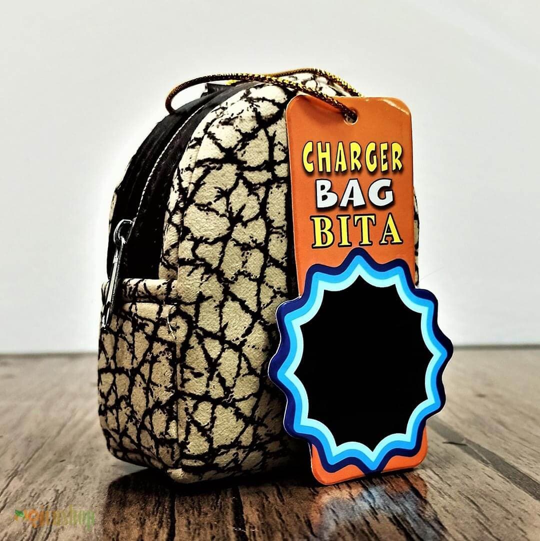 کیف هدفون و شارژر Bita — تصویر ۴