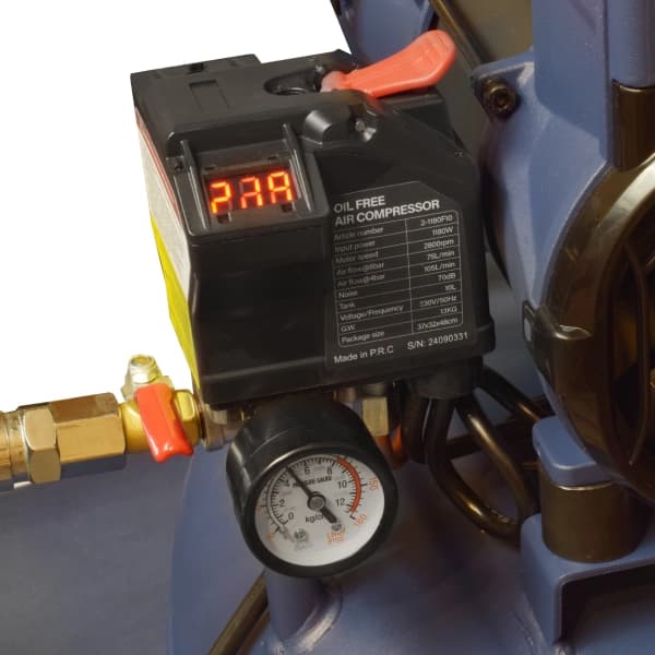 کمپرسور باد 10 لیتر سایلنت فوق صنعتی روما سری پرایم مدل 1180F10-2 — تصویر ۳