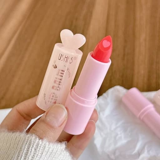 بالم لب قلبی فانتزی کیوت پینترستی صورتی رژ قلب دار پینترستی موم عسل نرم کننده آبرسان و مرطوب کننده لب ها — تصویر ۵