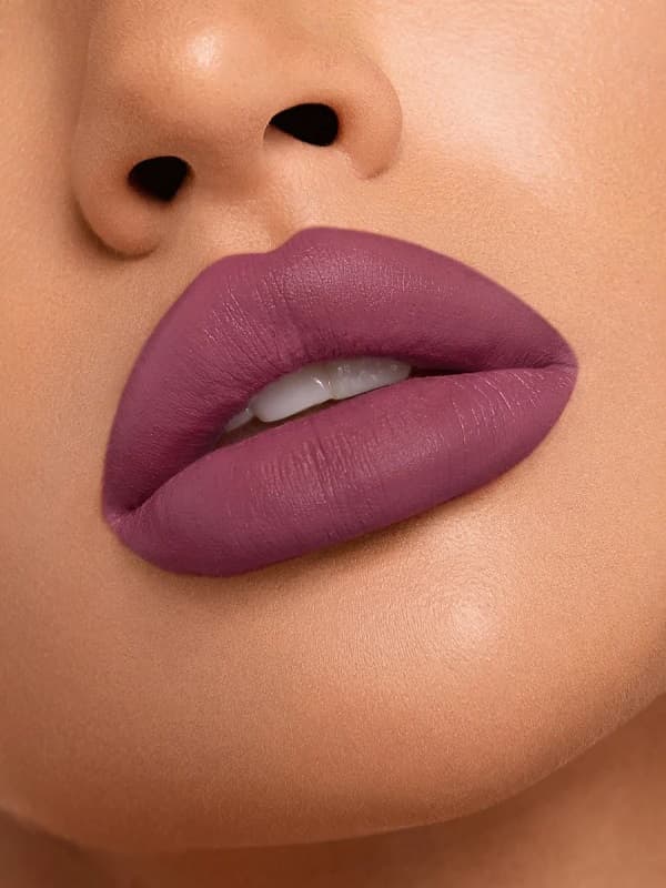 رژ جامد مات شیگلم Sheglam سری Matte Allure رنگ Cabana — تصویر ۲