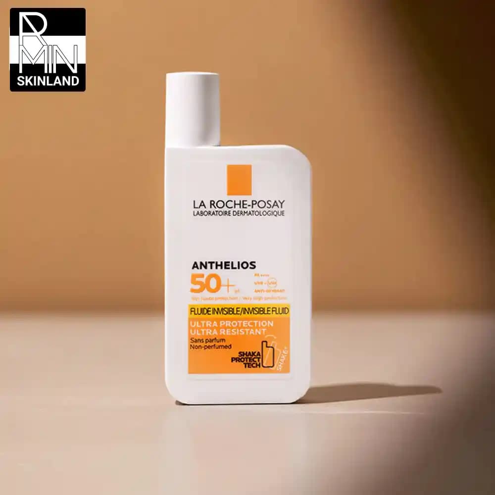 کرم ضد آفتاب لاروش پوزای مدل Invisible Fluid حجم 50ml — تصویر ۴