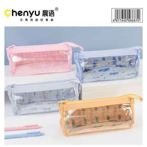 جامدادی شفاف CHENYU کد CY-D22983 | مدل WHEN U READY با بدنه طلقی PVC، دکمه افزایش حجم، آستر طرحدار و قابلیت نمایش محتویات (Visual Storage) — تصویر ۲