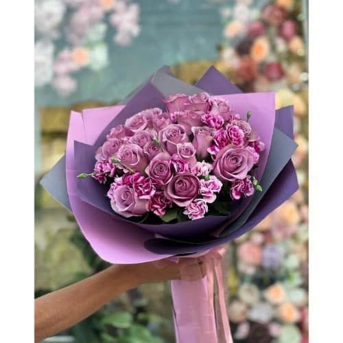 سبد و دسته گل بزرگ و لوکس برای تبریک به مناسبت ولادت حضرت معصومه 9531