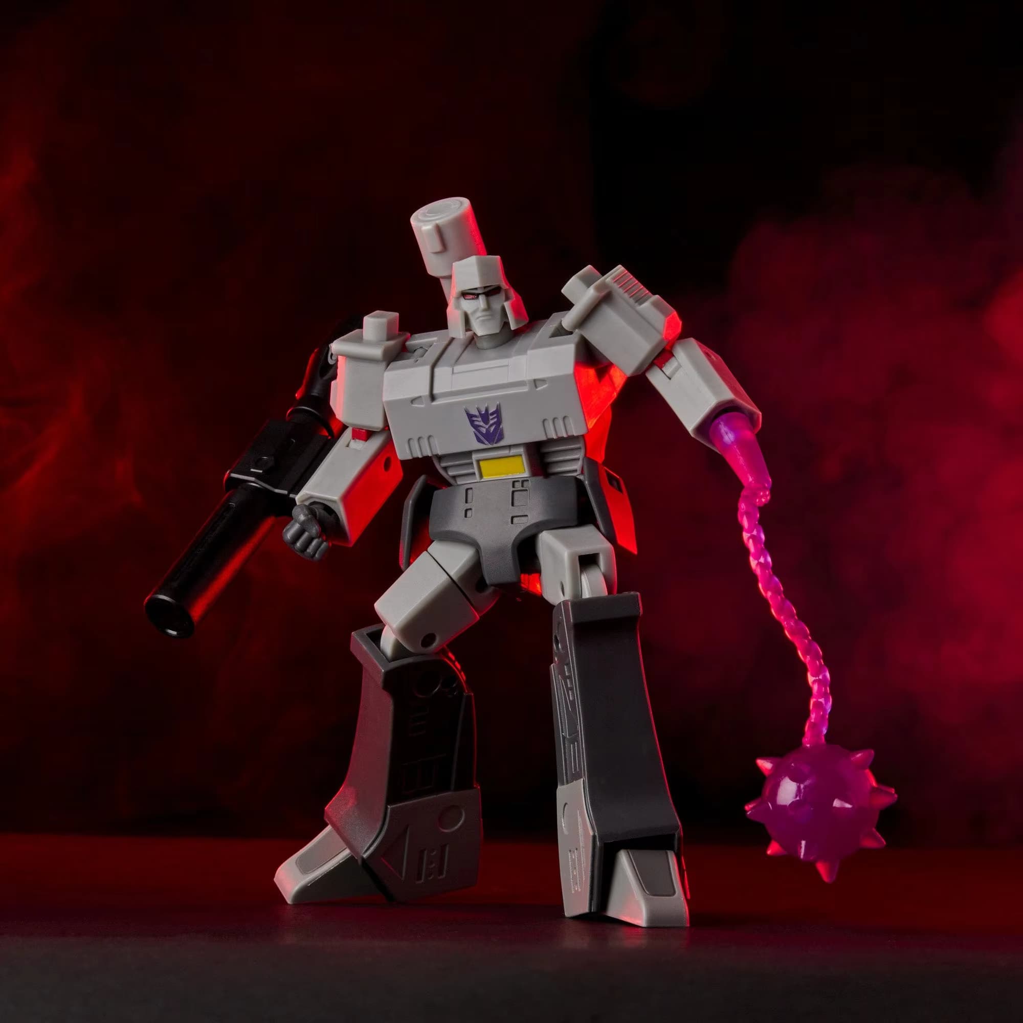 اکشن فیگور ربات ترانسفورمرز R.E.D. برند هاسبرو طرح مگاترون MEGATRON — تصویر ۷
