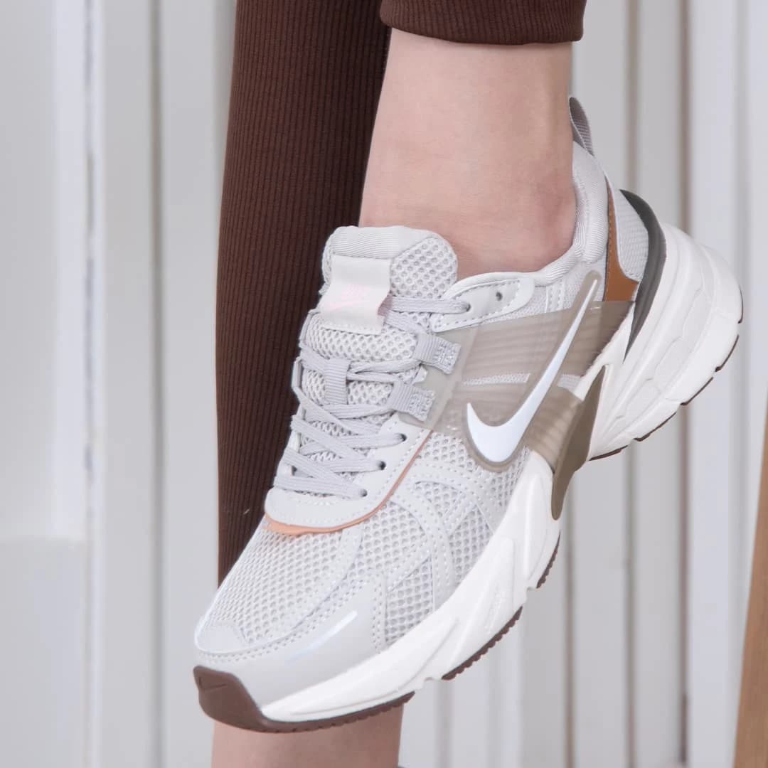 کتونی دخترونه وارداتی مستر NIKE_V2K — تصویر ۷