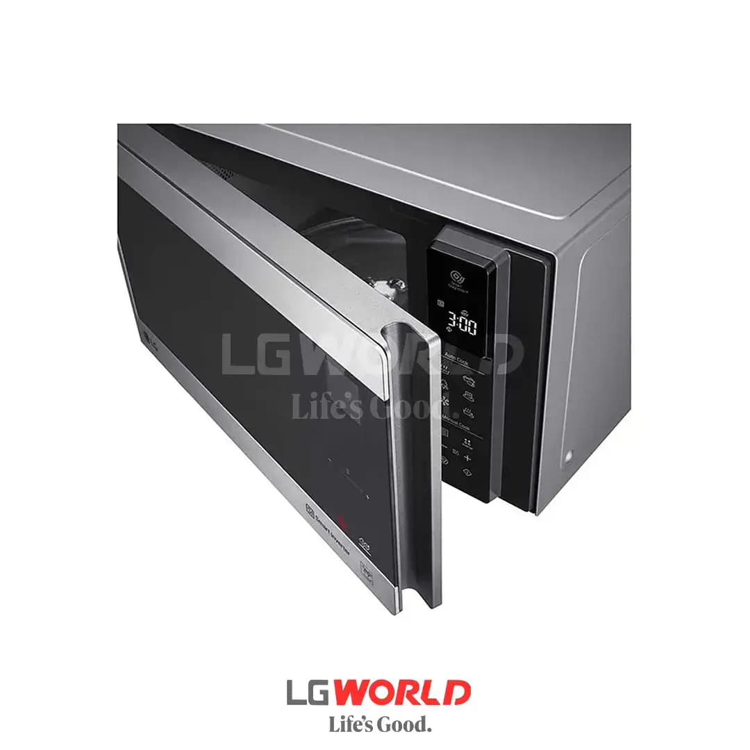 مایکروویو 42 لیتری ال جی مدل LG MH8295CIS رنگ سیلور — تصویر ۳