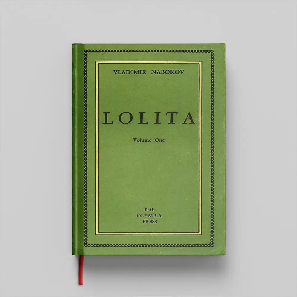 کتاب Lolita جلد سخت (HARDCOVER)