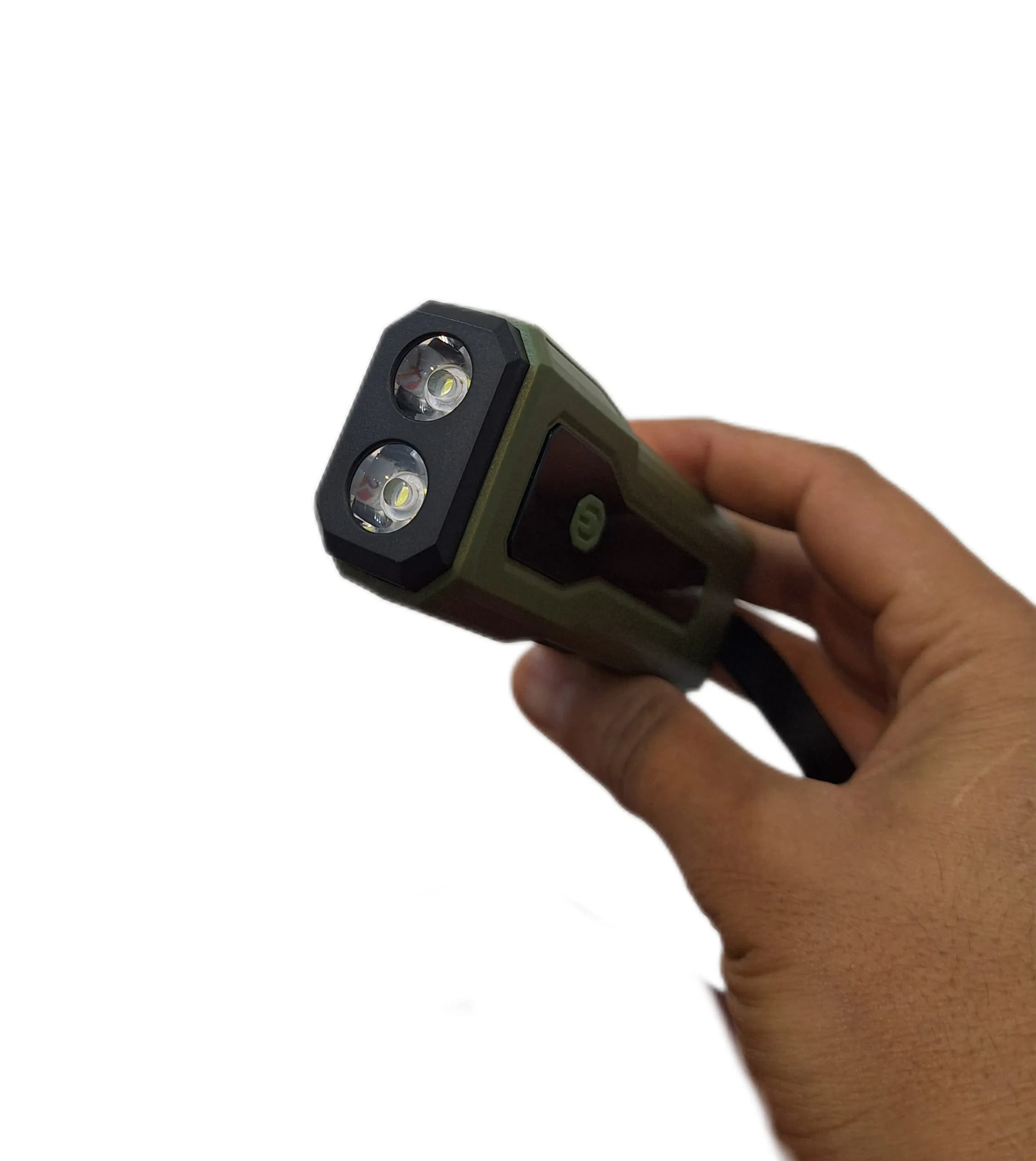 پاور بانک و چراغ قوه و چراغ دوچرخه ارتشی — تصویر ۵