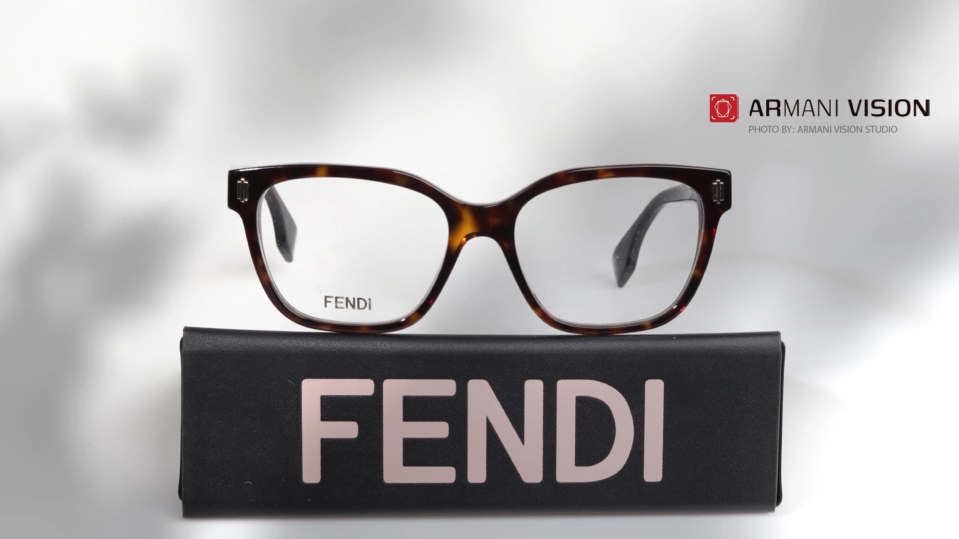 عینک فندی FENDI – FE50055I – 52 — تصویر ۸