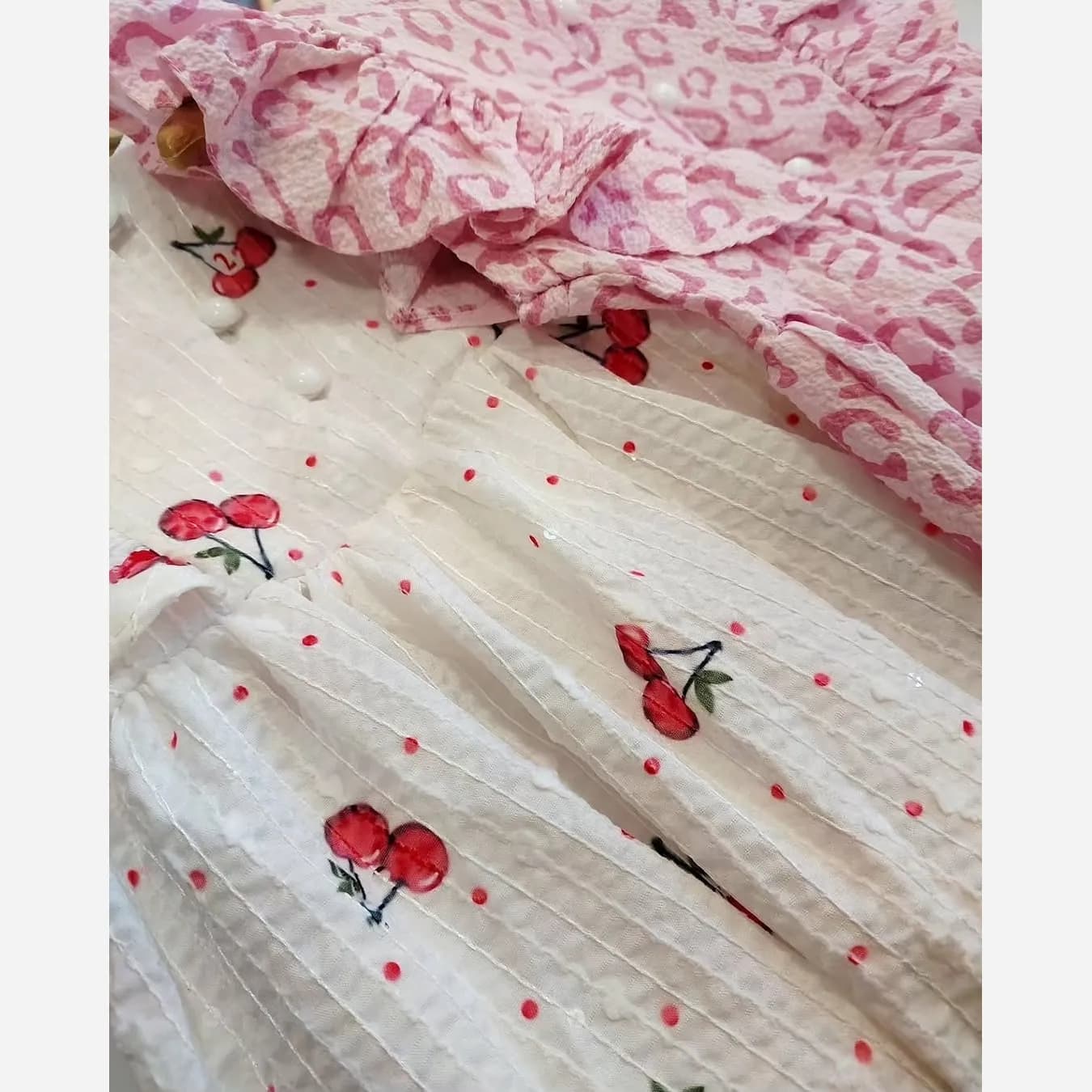 سارافون بچگانه طرح پلنگی و گیلاسی مناسب 2 تا 9 سال — تصویر ۷