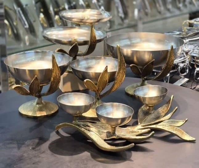 سرویس پذیرایی نیلوفر — تصویر ۳