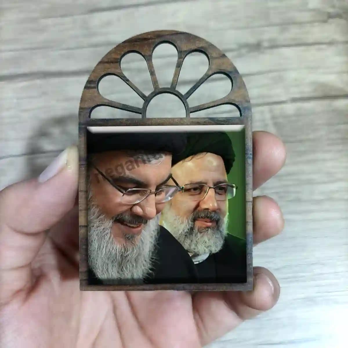 تندیس کاشی پنجره ای شهید رئیسی و نصرالله مدل 2Z45 — تصویر ۳