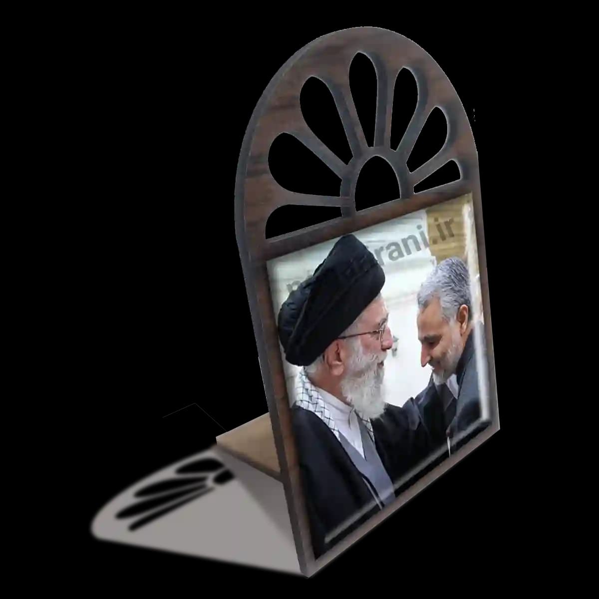 تندیس کاشی پنجره ای شهید سلیمانی و رهبری مدل 2ZG93 — تصویر ۴