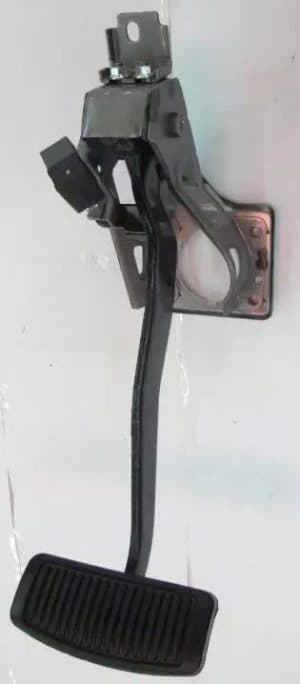 مجموعه پدال ترمز سراتو سایپا 328002H100
