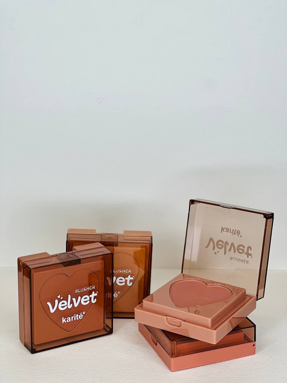 رژگونه پودری کاریته VELVET