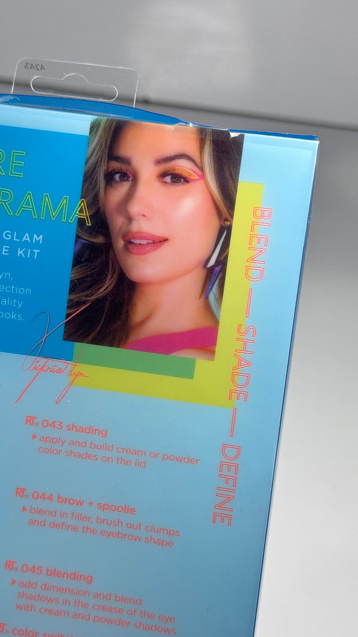 ست براش چشم 8 تکه ریل تکنیک مدل Electric Love — تصویر ۷