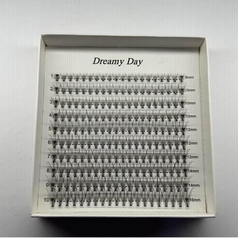 مژه 10D دریمی دی نچرال تک سایز ۲۰۰ عددی- Dreamy Day 10D Lash 200PCS — تصویر ۳