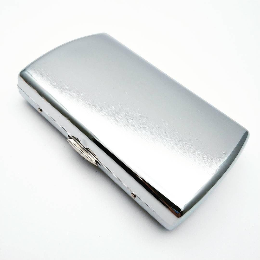 کیس سیگار Brushed Chrome — تصویر ۴