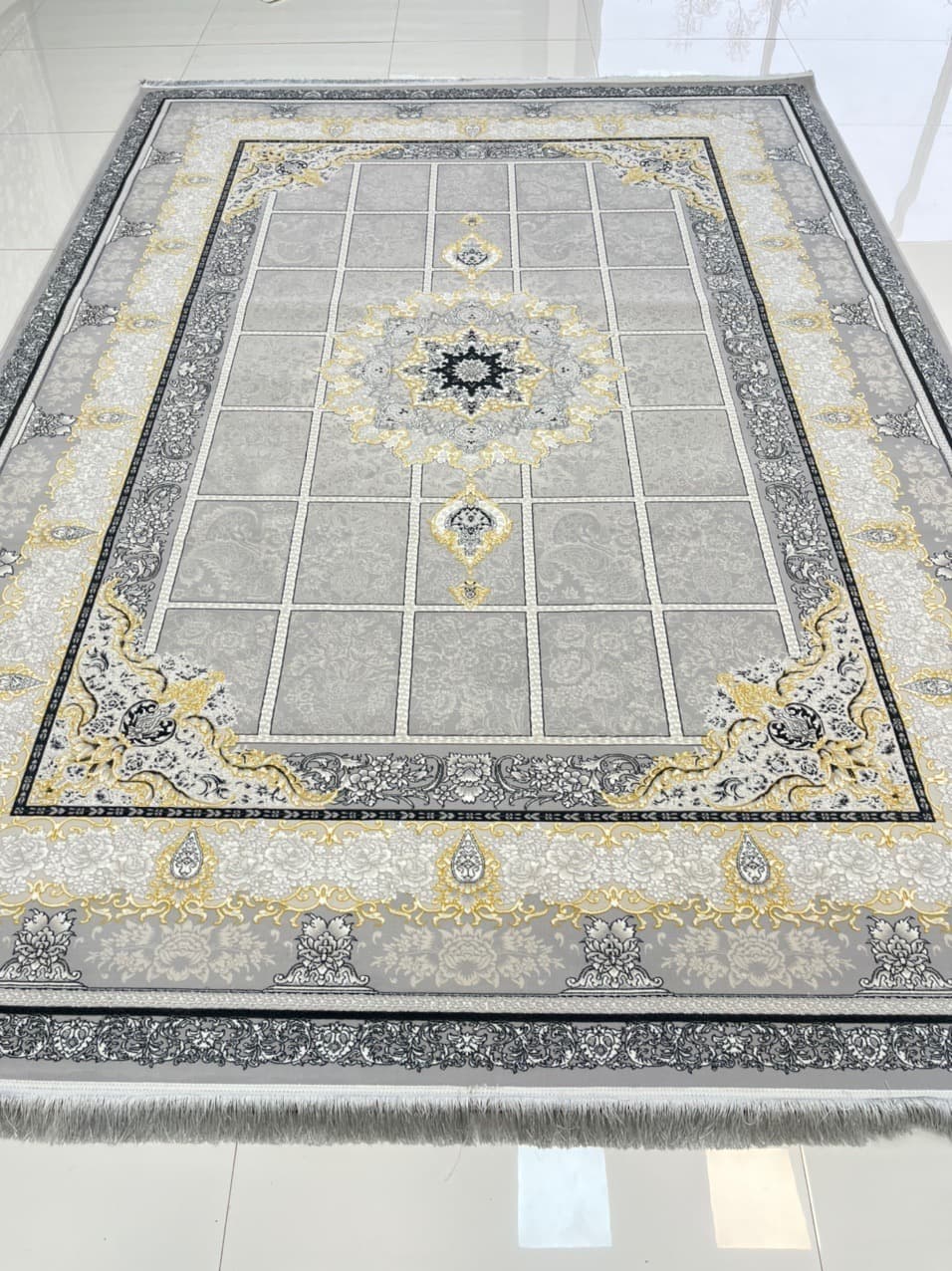 فرش ۷۰۰ شانه 3بعدی نازنین
