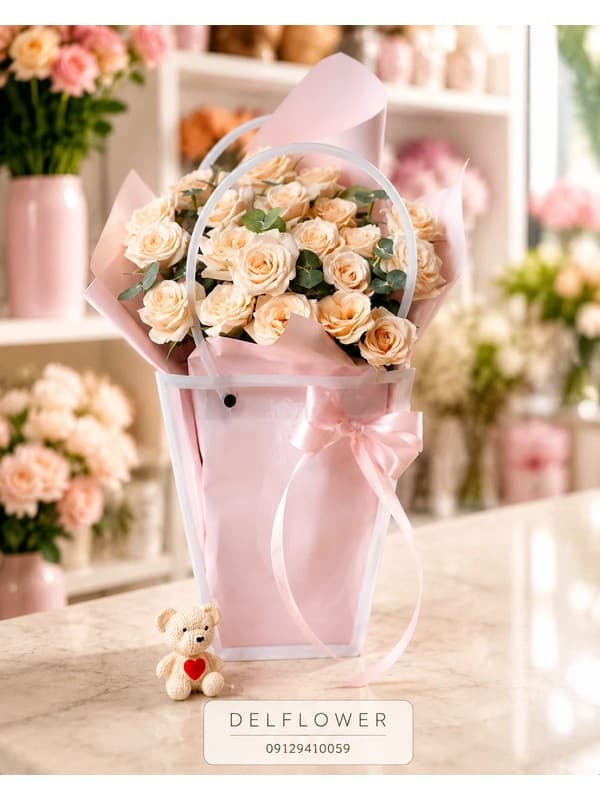گل برای تبریک انتخاب وکیل موفق
