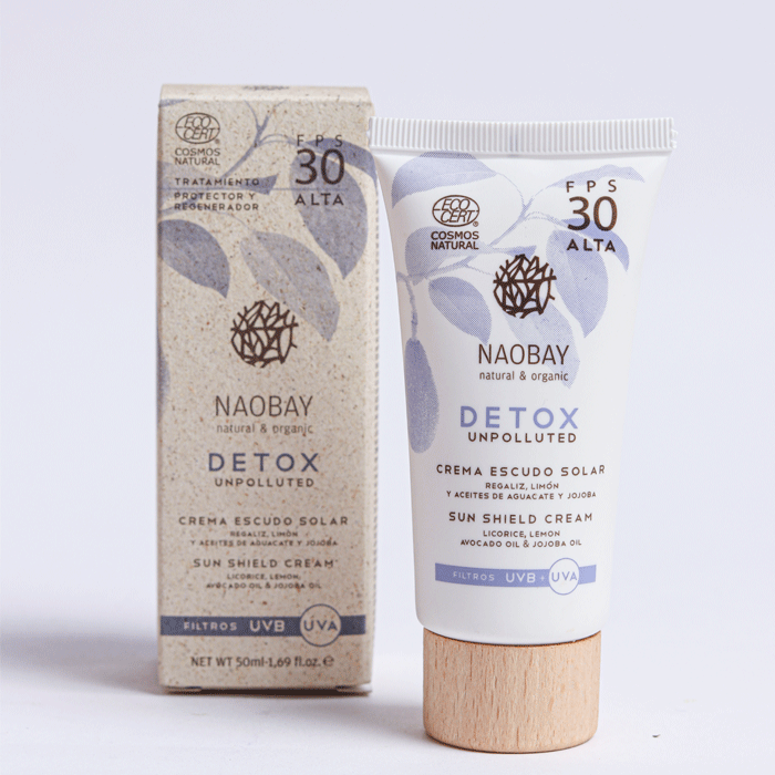 کرم ضد آفتاب با SPF 30 نائوبی مناسب انواع پوست