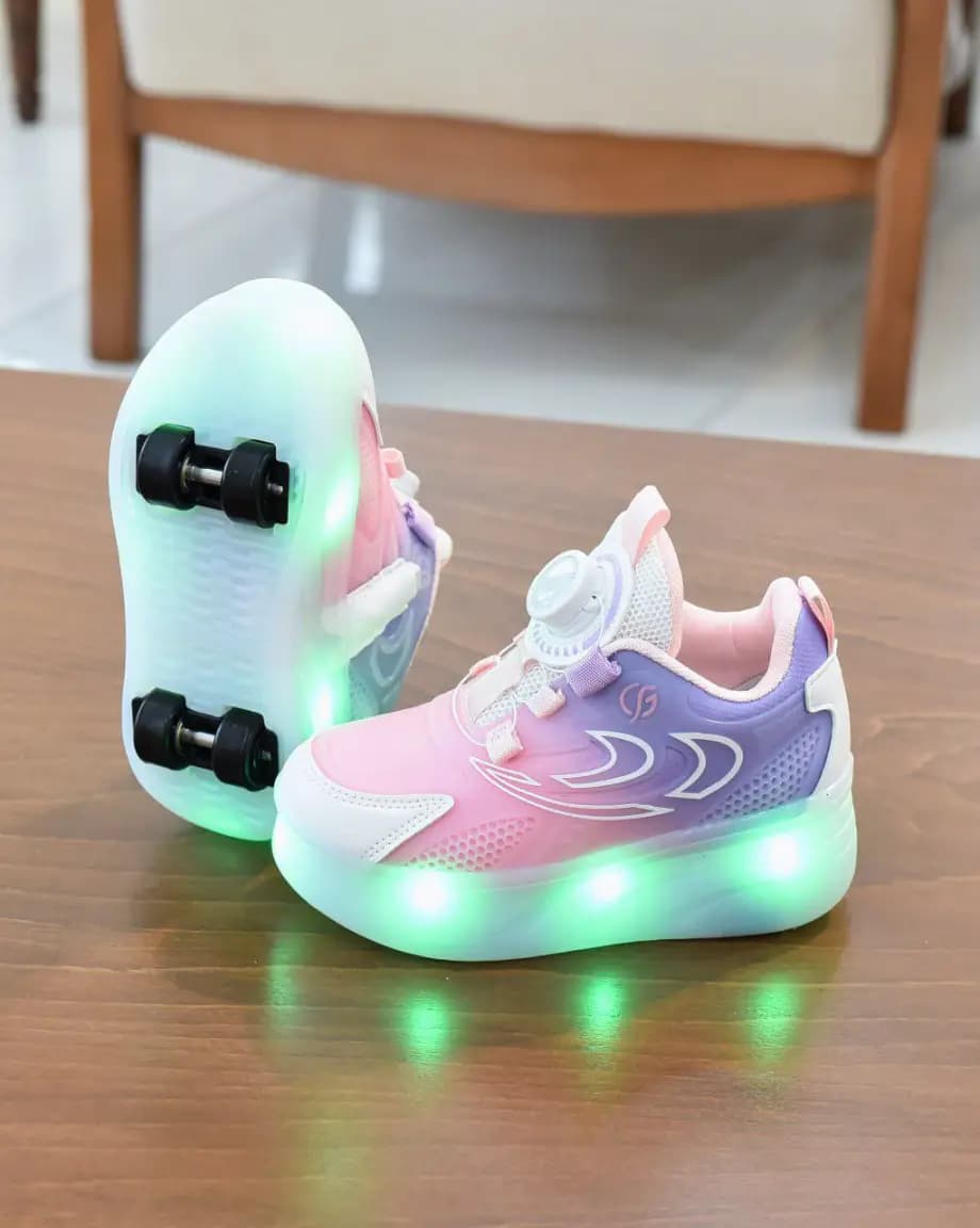 کتونی اسکیتدار چراغدار شارژی بچگانه دابل نایکی اورجینال XZLM | کفش چرخدار LED دار سایز 28 تا 37 — تصویر ۴