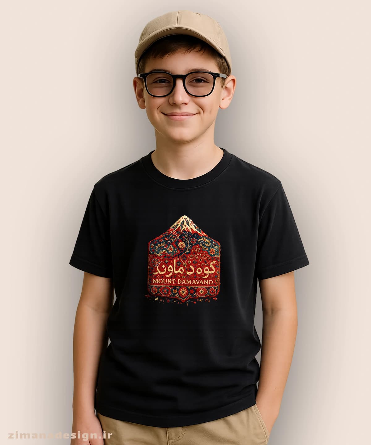 تیشرت بچگانه طرح کوه دماوند تلفیق با هنر فرش ایرانی — تصویر ۴