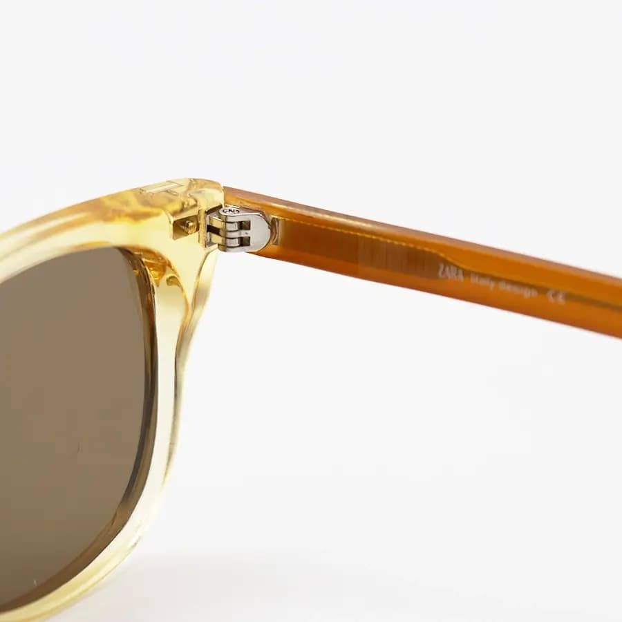 عینک دید در شب ZARA با فریم شفاف و بیرنگ، شکل مربعی، دسته سیمدار و لنز زرد رنگ مدل P9001 — تصویر ۱۲