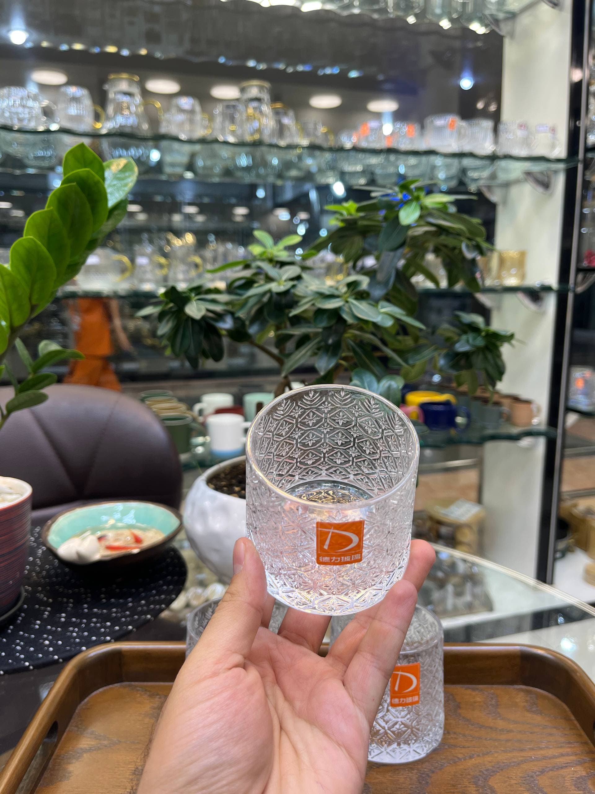ليوان ٦ تايي طرح هيدرا ته صاف DELI — تصویر ۲