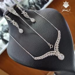 سرویس نقره جواهری سوپر میکرو با عیار 925 و آبکاری طلاسفید کیفیت درجه 1 — تصویر ۲
