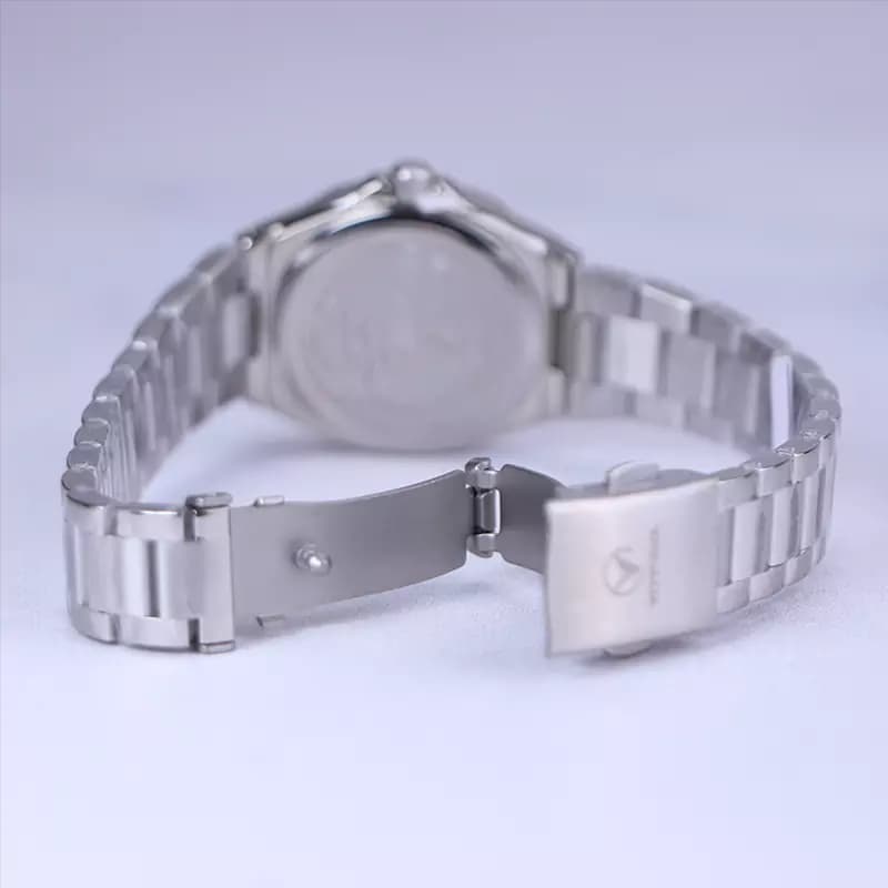 ساعت مچی ویتوریا زنانه فلزی نقره ای قاب مربع VT 3412/1 — تصویر ۲