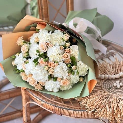 از کجا میتوانم گل طبیعی برای روز دختر خریداری کنم؟