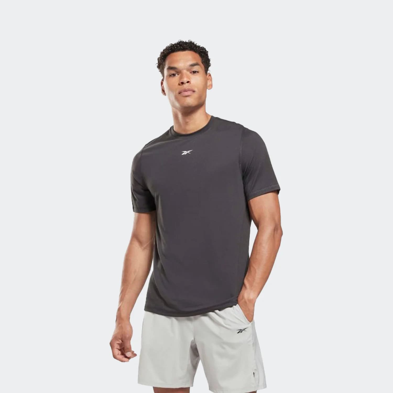 تیشرت مردانه ریباک مدل MALE T-SHIRT — تصویر ۲