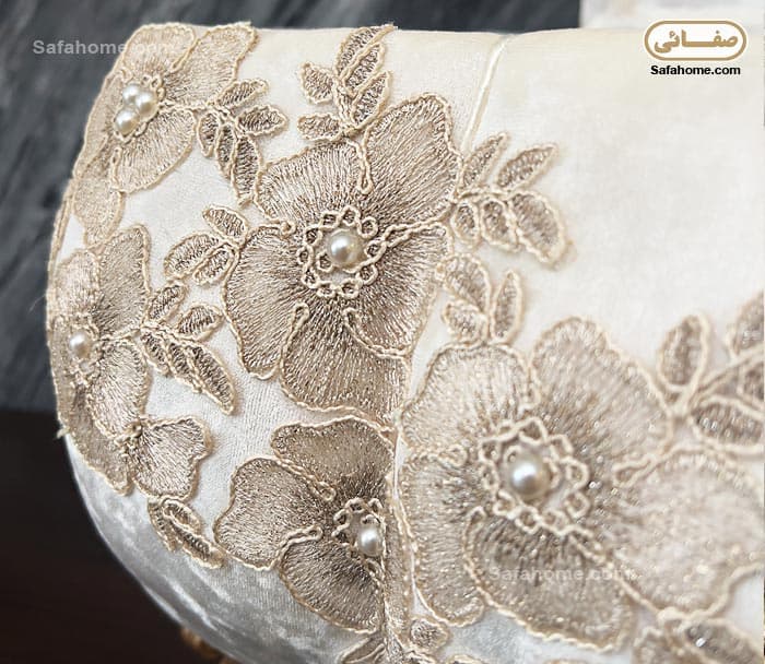 صندوقچه مخمل گل برجسته دایان طرح آدونیس شیری — تصویر ۶