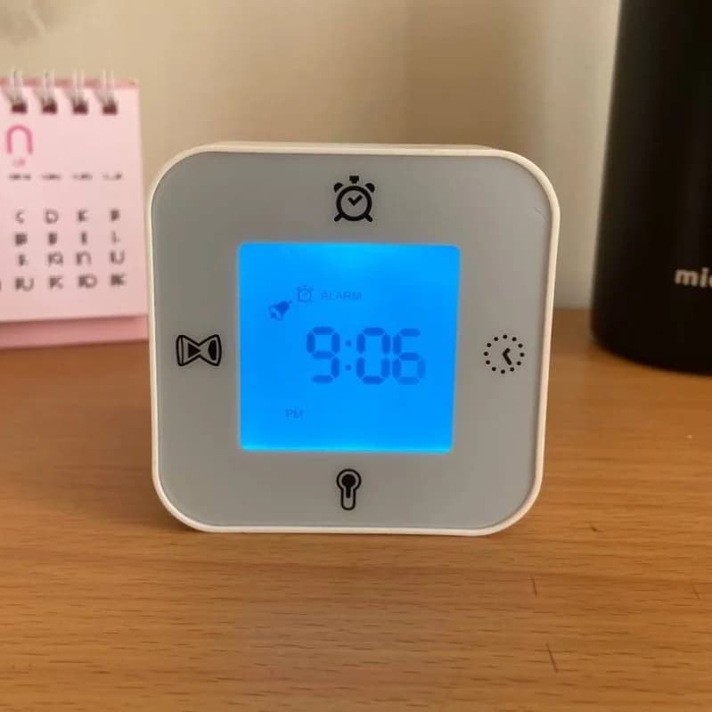 ساعت دیجیتال چهار جهت ایکیا مدل KLOCKIS — تصویر ۱۱