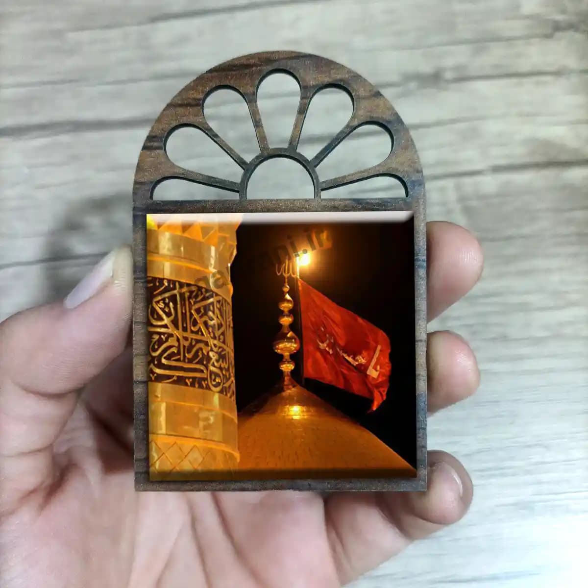 تندیس کاشی پنجره ای حرم امام حسین (ع) مدل 2F 8 — تصویر ۲