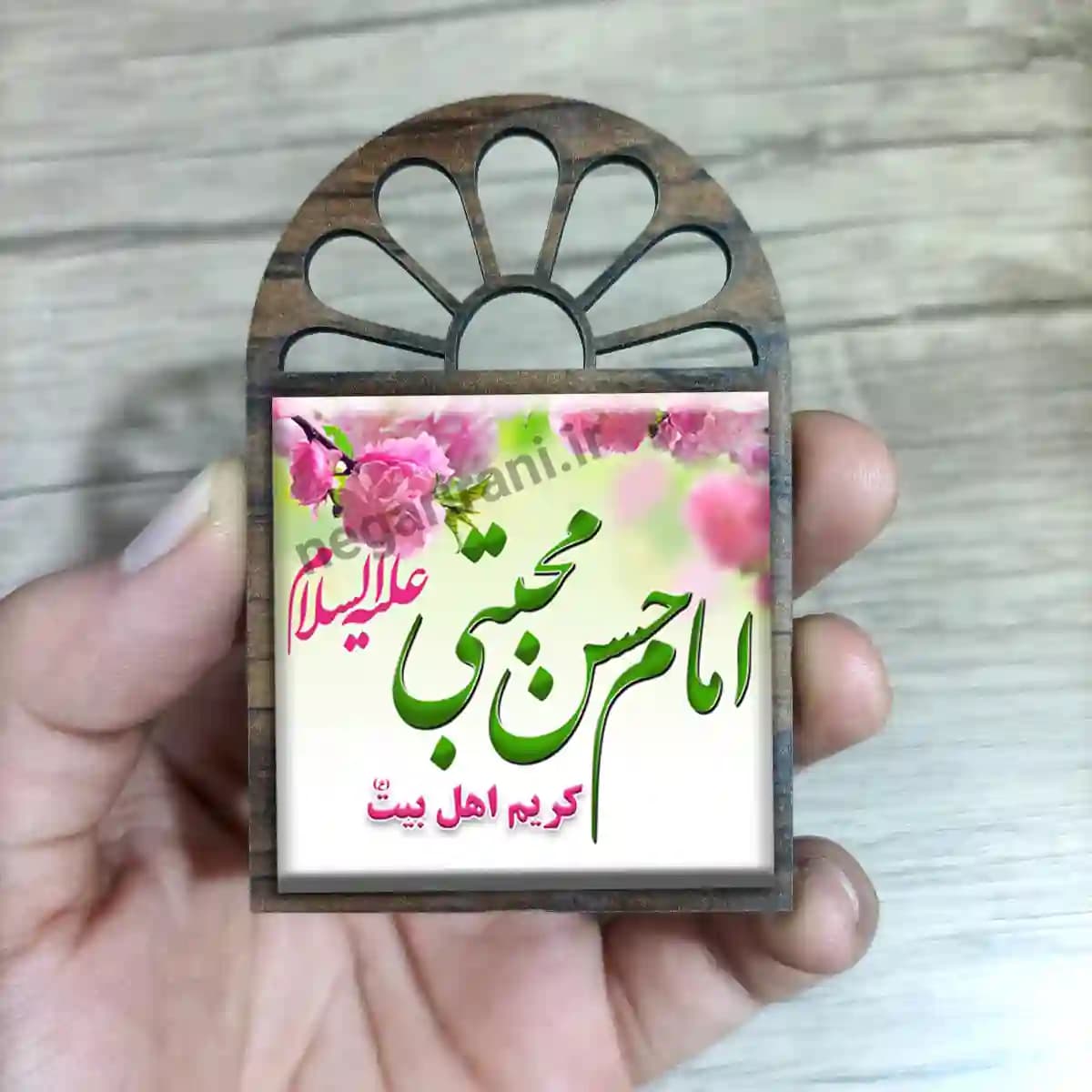 تندیس کاشی پنجره ای امام حسن مجتبی مدل 2E 9 — تصویر ۲