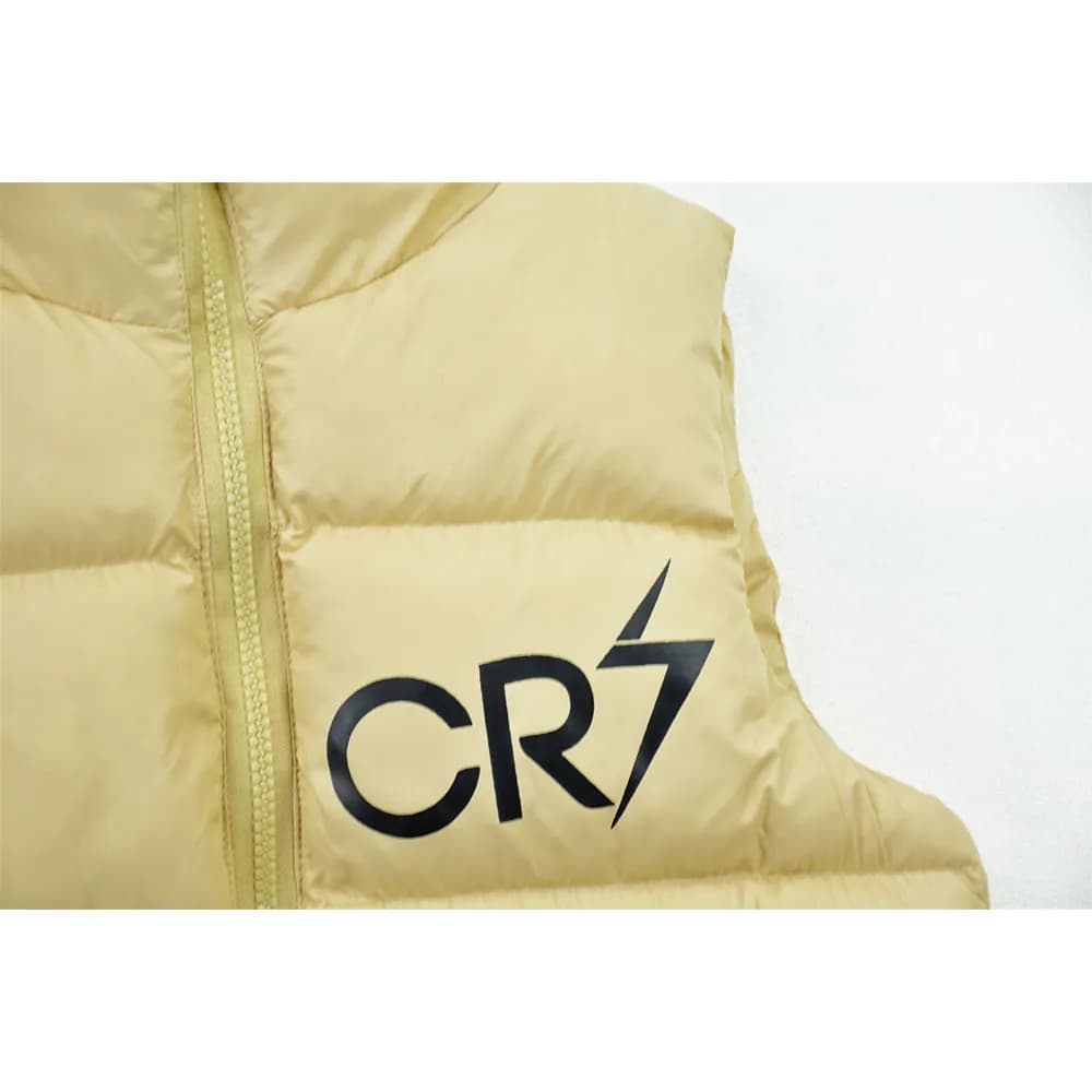 پافر کیفدار پسرانه CR7 رنگ کرم — تصویر ۹