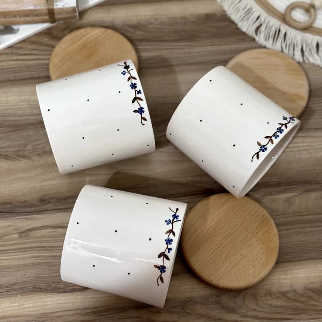 بانکه گل ریز آبی — تصویر ۳