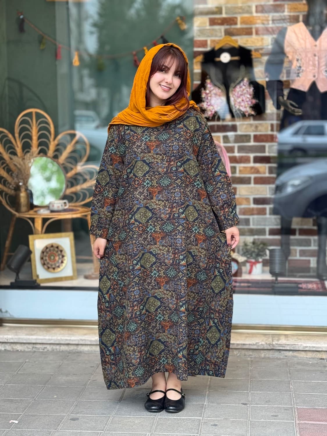پیراهن آیگل طرح گلیم سنتی سبز آجری