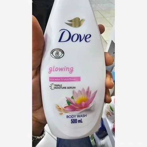 شامپو بدن داو مدل GLOWING RITUAL(500 میل)مغذی پوست روشن کننده پوست نرم کننده و حس پوست ابریشمی احیای درخشندگی پوست — تصویر ۵