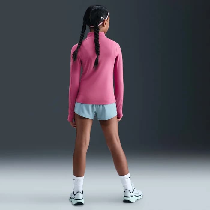 تیشرت رانینگ دخترانه Nike Dri-FIT | آستین بلند و نیمزیپ | زیتون کمپ — تصویر ۳