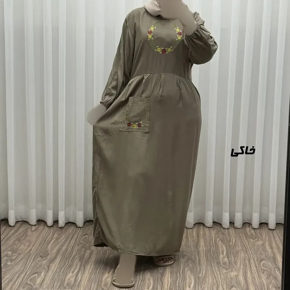 پیراهن نخی گلدوزی زنانه مدل خاطره فری سایز تا 48 با کمربند — تصویر ۳