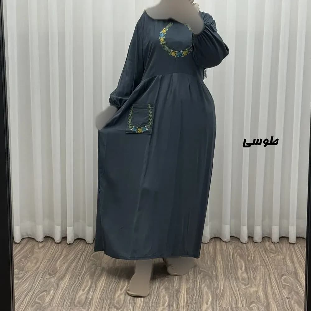 پیراهن نخی گلدوزی زنانه مدل خاطره فری سایز تا 48 با کمربند — تصویر ۵