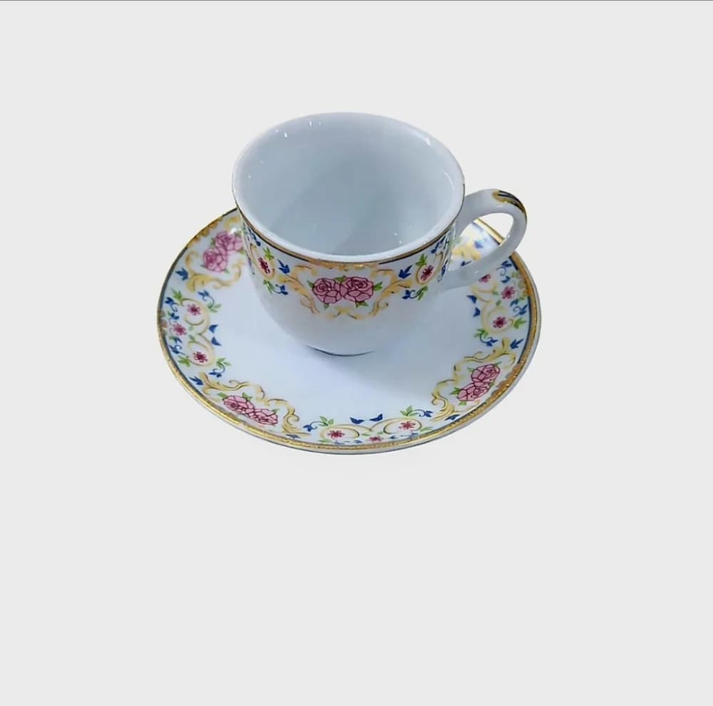ست فنجان و نعلبکی 12 پارچه 6 نفره شرکت صنایع چینی تقدیس مدل رمانتیک — تصویر ۳