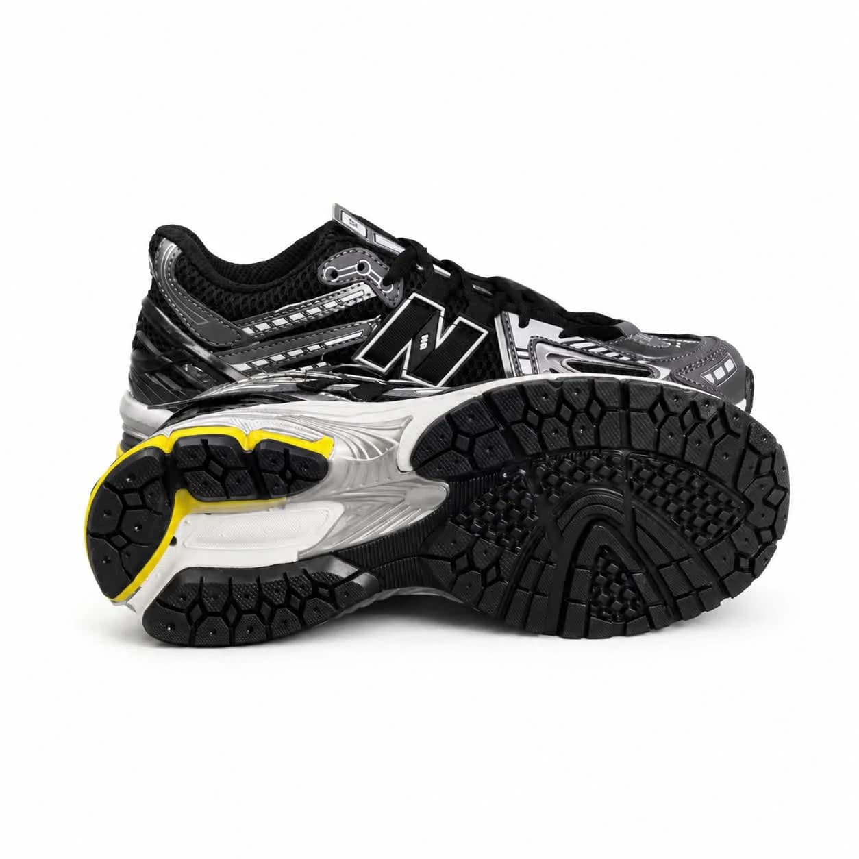 کتونی مردانه نیوبالانس 1906 مشکی طوسی کیفیت یک درحد مستر New BALANCE 1906 — تصویر ۴