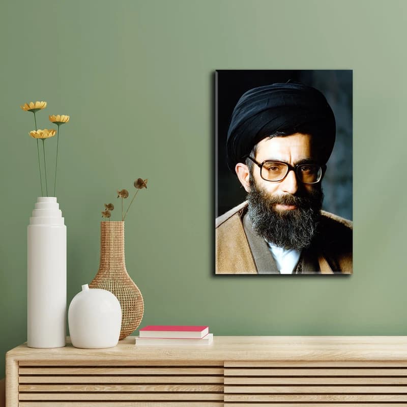 تابلو شاسی مدل آیت الله خامنه ای رهبر معظم انقلاب اسلامی کد 07 — تصویر ۳