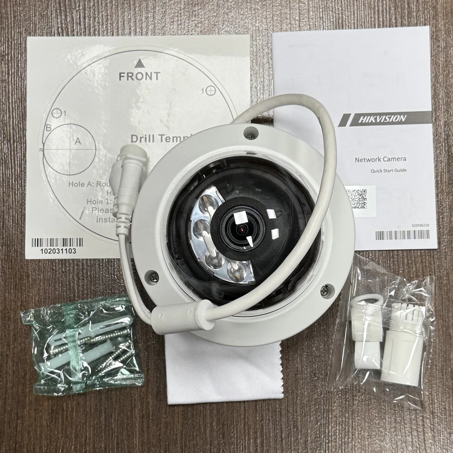دوربین DS-2CD1143G2-LIU هایک ویژن — تصویر ۲