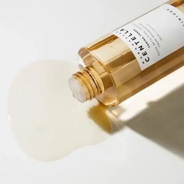 روغن پاک کننده ماداگاسکار سنتلا اسکین 1004 مدل Light Cleansing Oil | حجم 200 میل — تصویر ۶